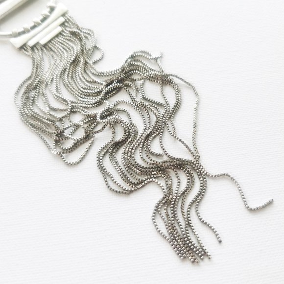 Free People Tassel Statement Necklace Silver - Picture 2 of 8